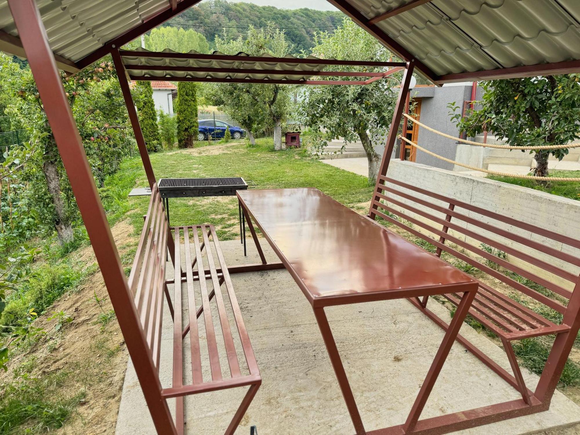 Perla Argesului, Ciubar, Piscina, Lift, Gratar, Cabana, Pensiuni, Hotel Cazare Transfagarasan Curtea De Arges Albestii de Arges ภายนอก รูปภาพ