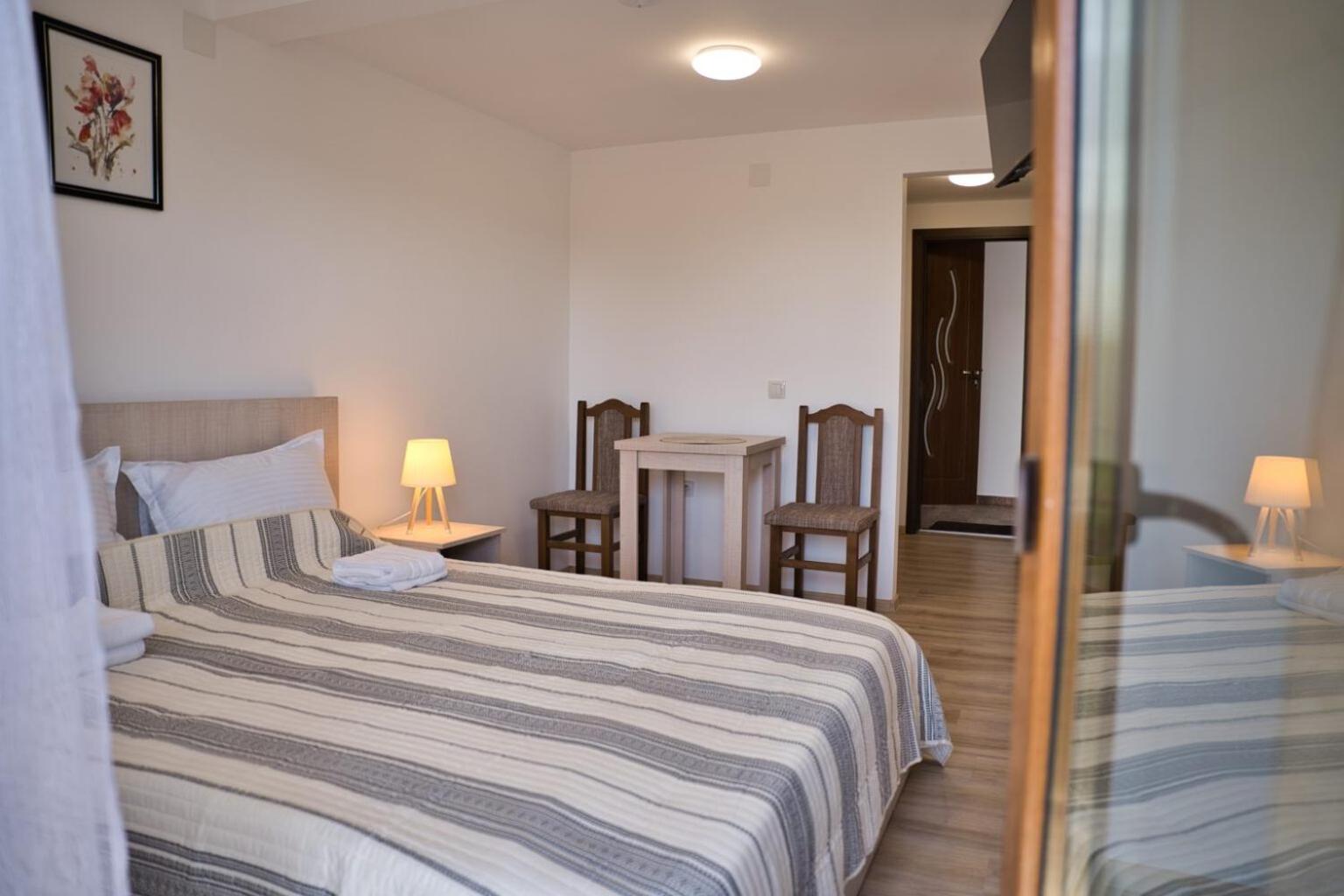Perla Argesului, Ciubar, Piscina, Lift, Gratar, Cabana, Pensiuni, Hotel Cazare Transfagarasan Curtea De Arges Albestii de Arges ภายนอก รูปภาพ