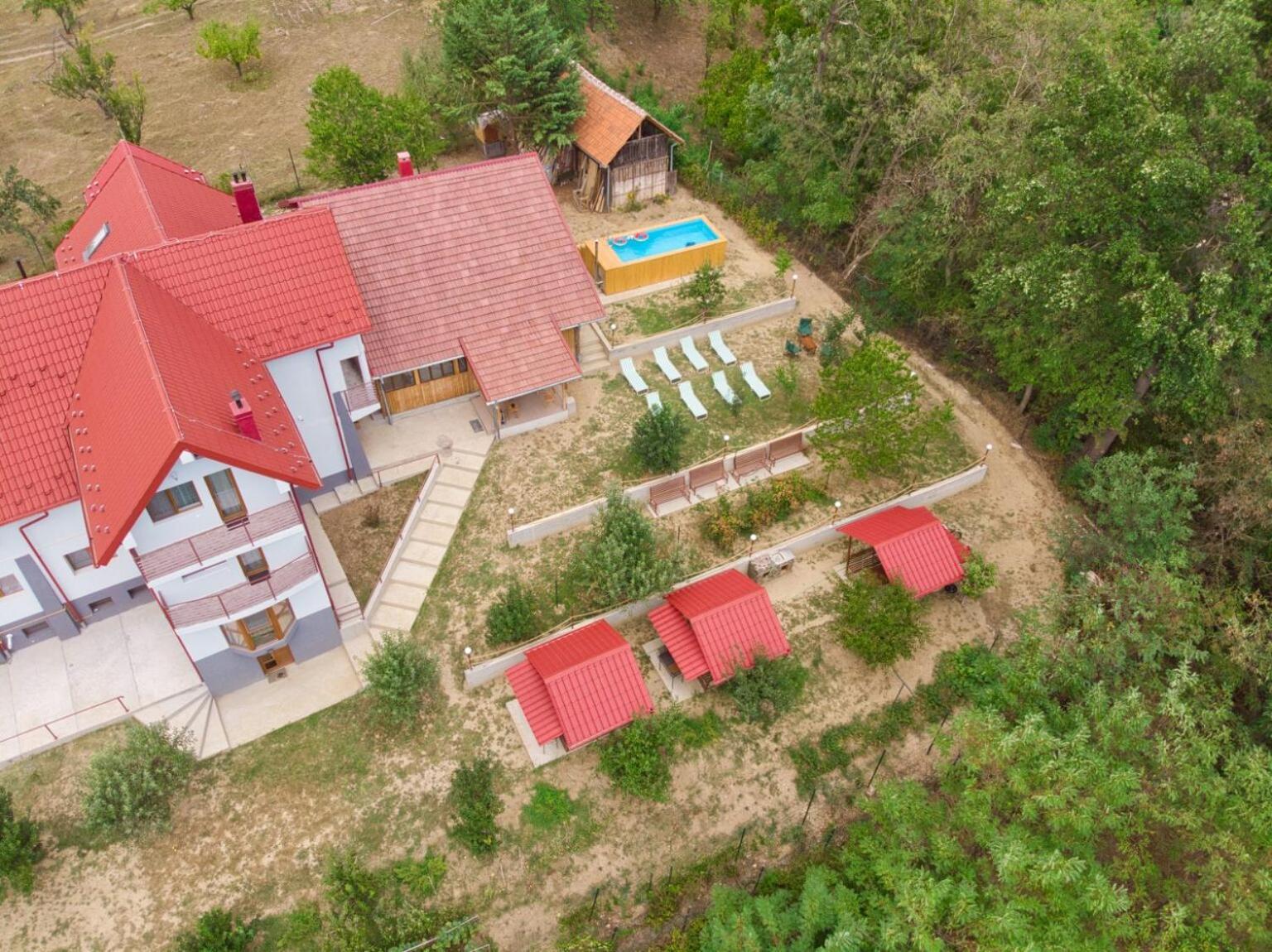 Perla Argesului, Ciubar, Piscina, Lift, Gratar, Cabana, Pensiuni, Hotel Cazare Transfagarasan Curtea De Arges Albestii de Arges ภายนอก รูปภาพ